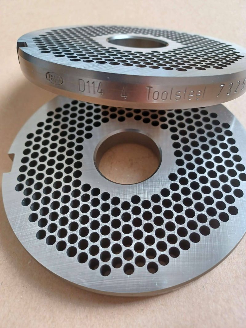 Lumbeck & Wolter D-114-4 mm Unger rostély