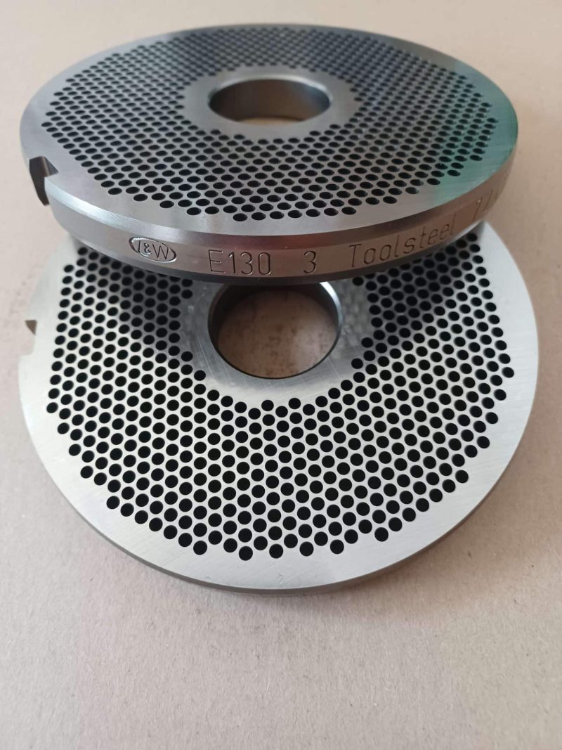 Lumbeck & Wolter E-130-3 mm Unger rostély