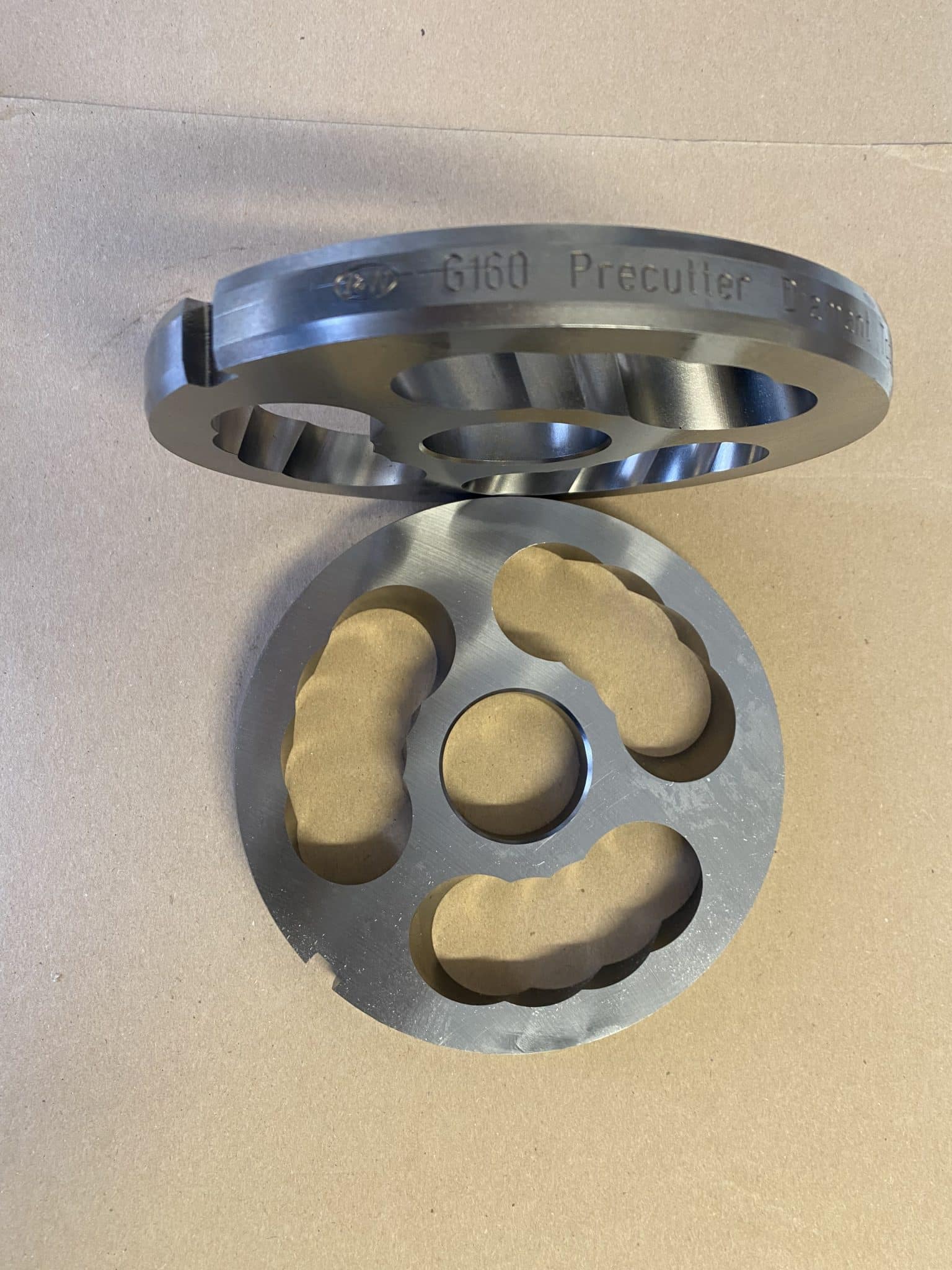 Lumbeck & Wolter G-160 elővágó rostély